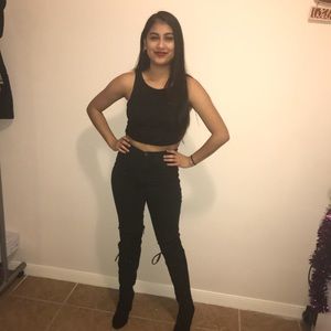 Meet your Posher, Yesenia